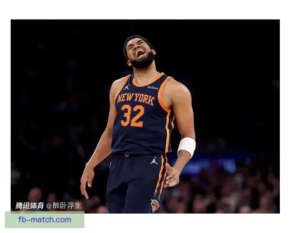 尼克斯场外风波升级 A史密斯与哈特公开对峙直言高层与自己关系密切